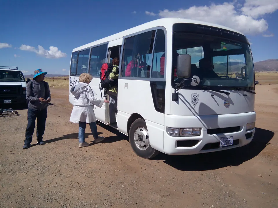 Large Group Vehicles on rent in Patna