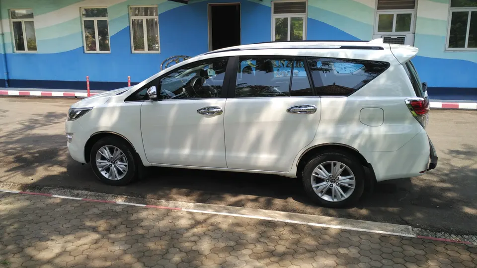 Vehicles available on rent with driver in Patna